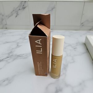 ILIA Beauty True Skin Serum Lightweight Smoothing Foundation - SF1.75 COZUMEL -